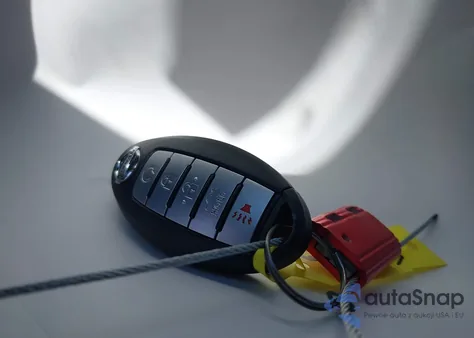 2017 Nissan Maxima 3.5 Sv z USA, uszkodzony, nr VIN 1N4AA6AP3HC409447